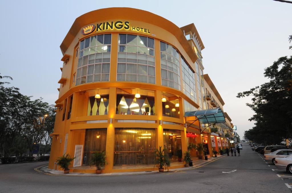 Kings Hotel Melaka Bagian luar foto