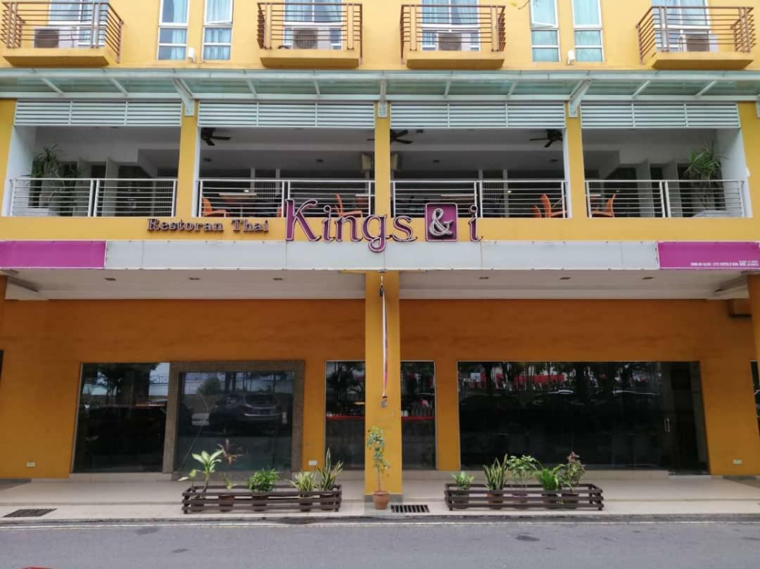 Kings Hotel Melaka Bagian luar foto